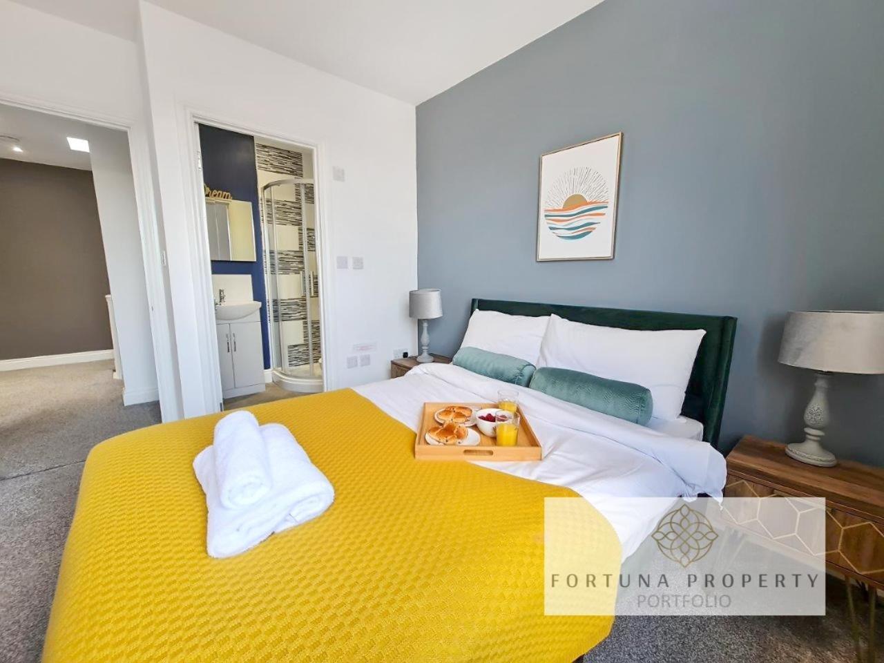 Margaret'S Loft By Fortuna Property Cheltenham Eksteriør bilde