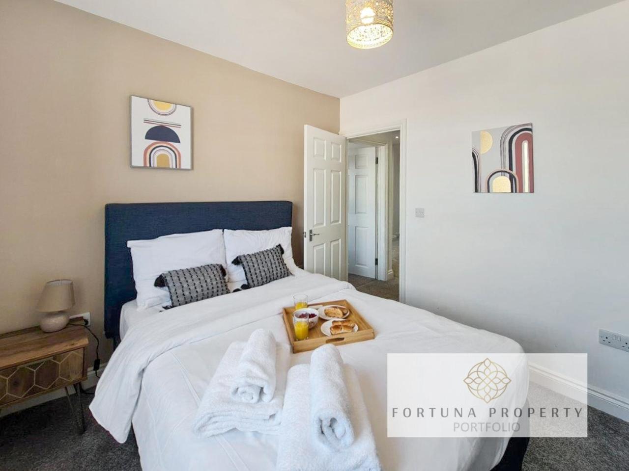 Margaret'S Loft By Fortuna Property Cheltenham Eksteriør bilde